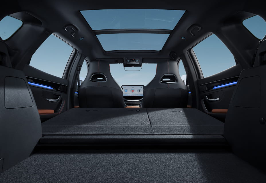 Seal-u-dmi-interior-09-xl