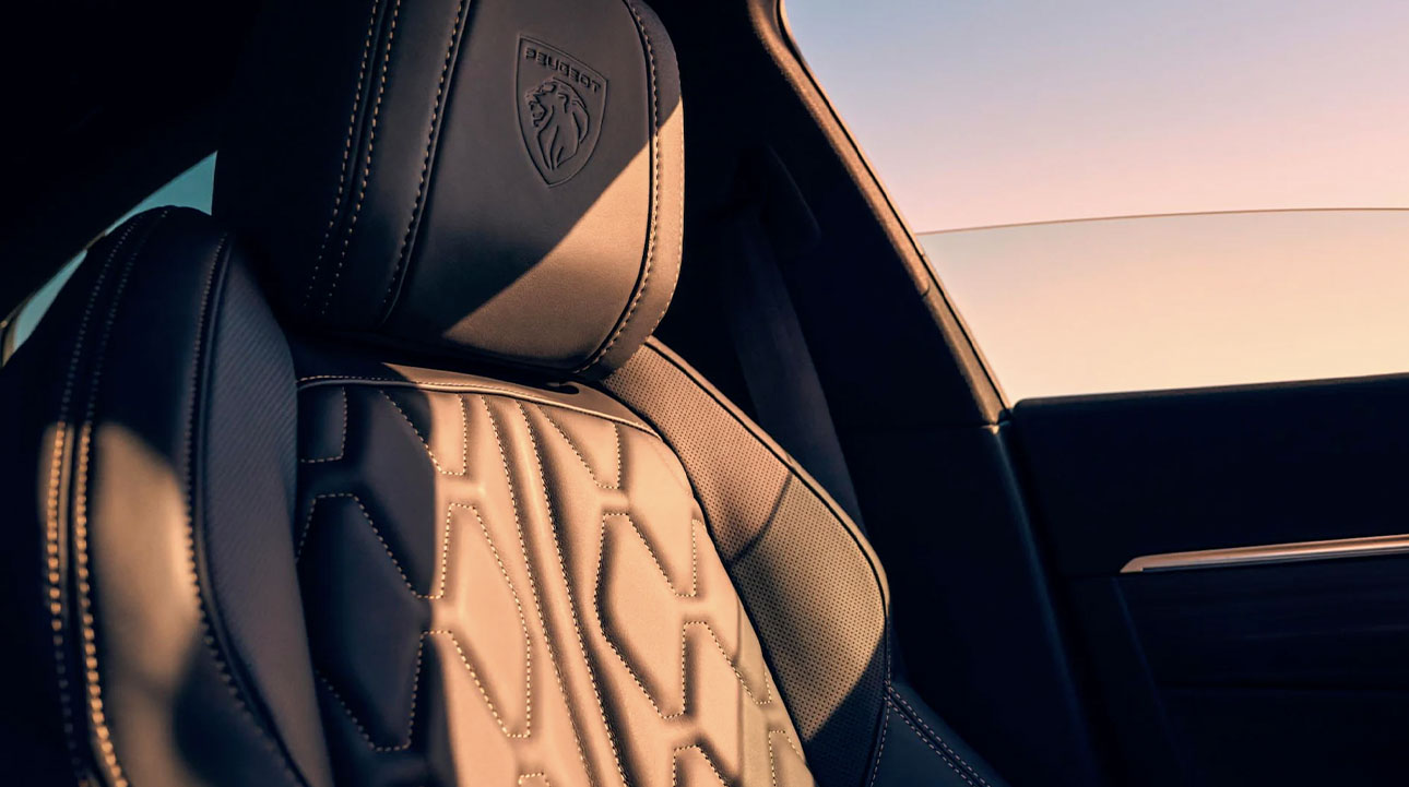 PEUGEOT_508_0000_Showroom_508_D_Emotion_4