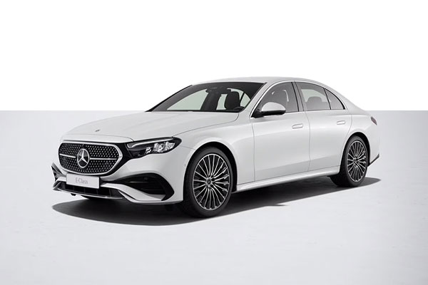 Mercedes Clase E Berlina blanco