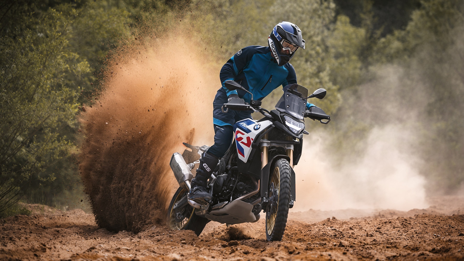 F900GS